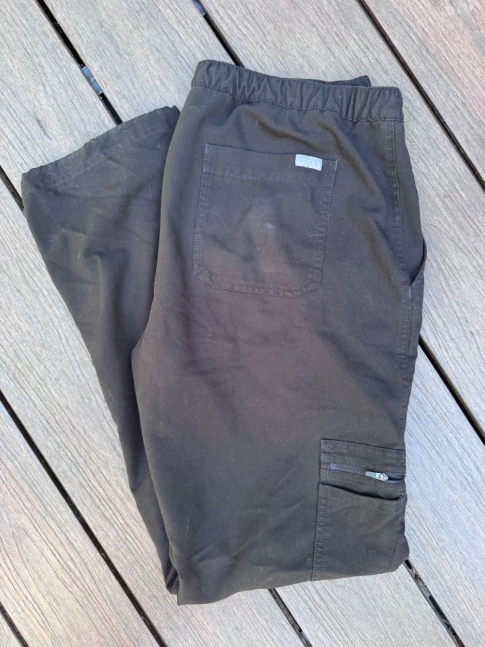 Black Men’s figs scrub pants medium